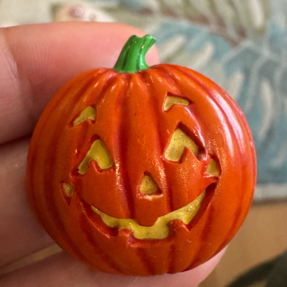 Orange Pumpkin Halloween Brooch